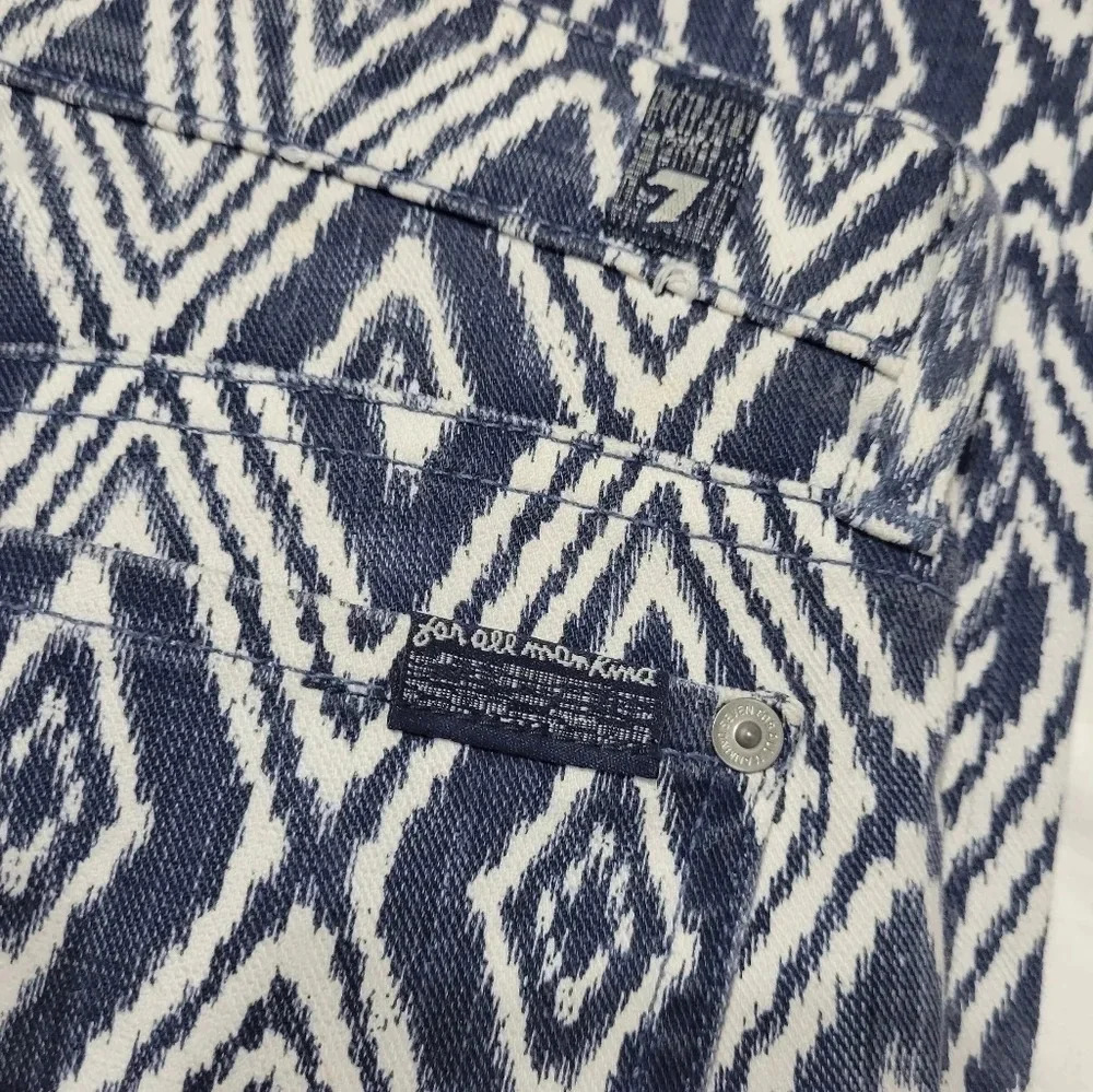 NWOT 7 For All Mankind The Cropped Skinny in Blue & White Ikat Print, Sz 26. - Picture 6 of 7